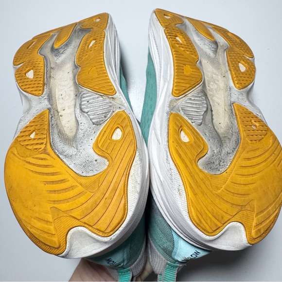 Hoka Skyflow Running Shoes - Picture 7 of 15